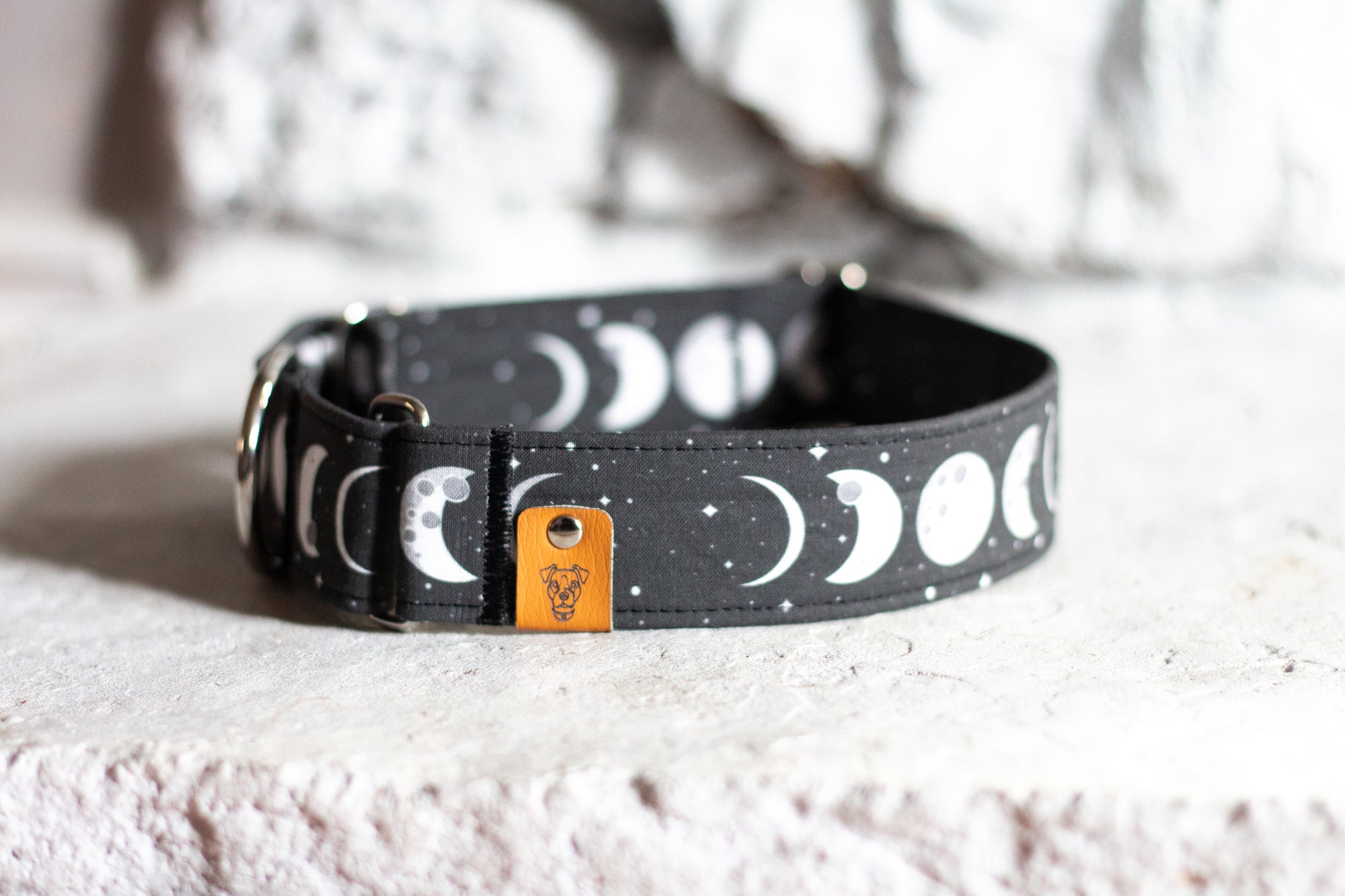 Moon Phases Martingale Collar