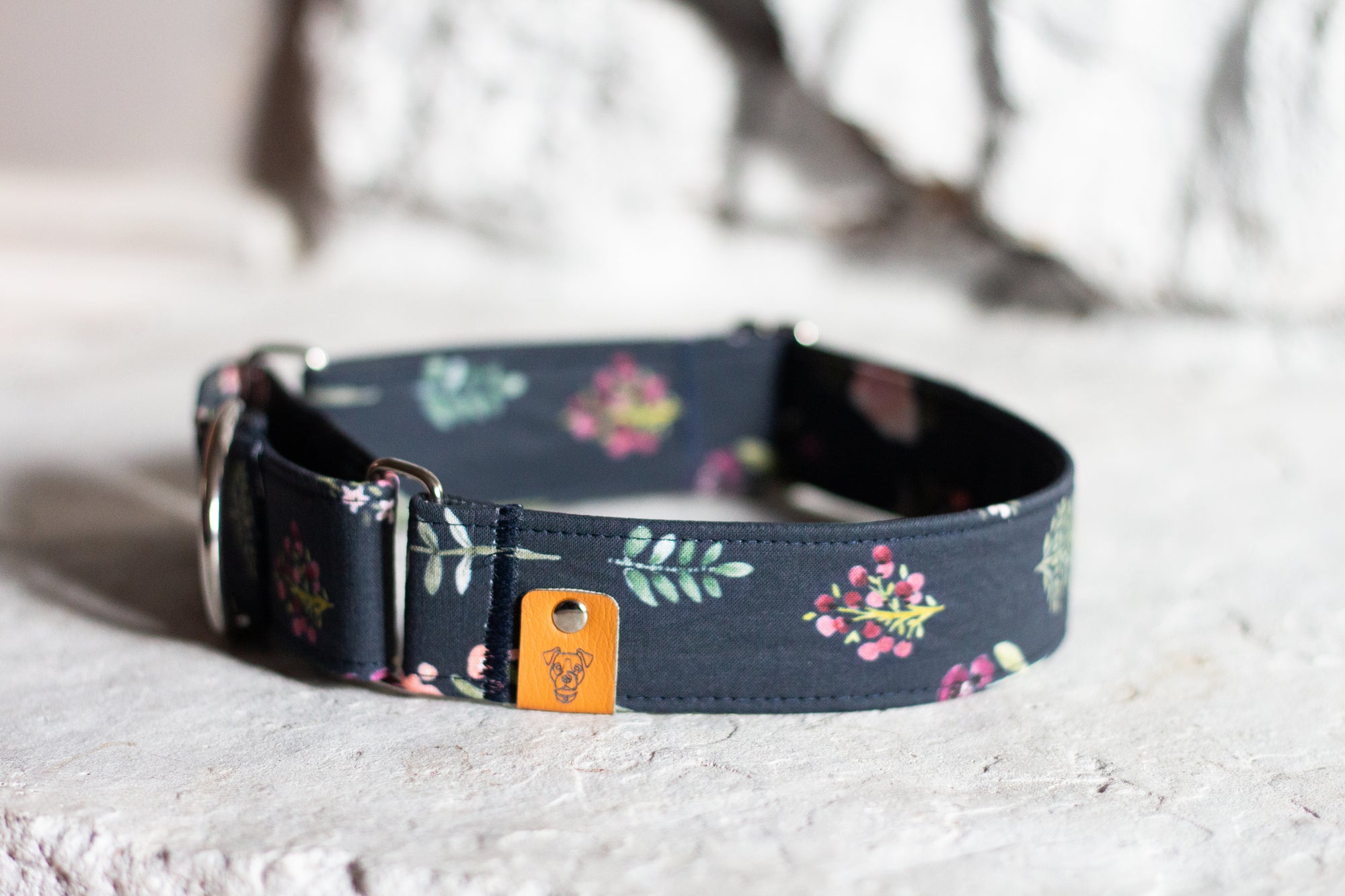 Dainty Floral Martingale Collar