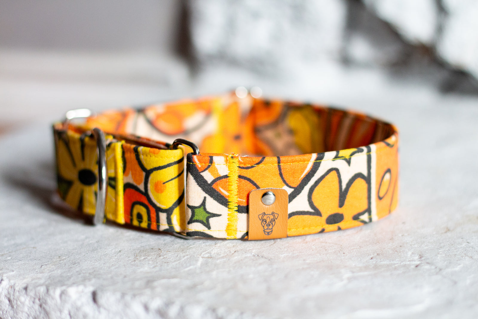 Groovy Martingale Collar