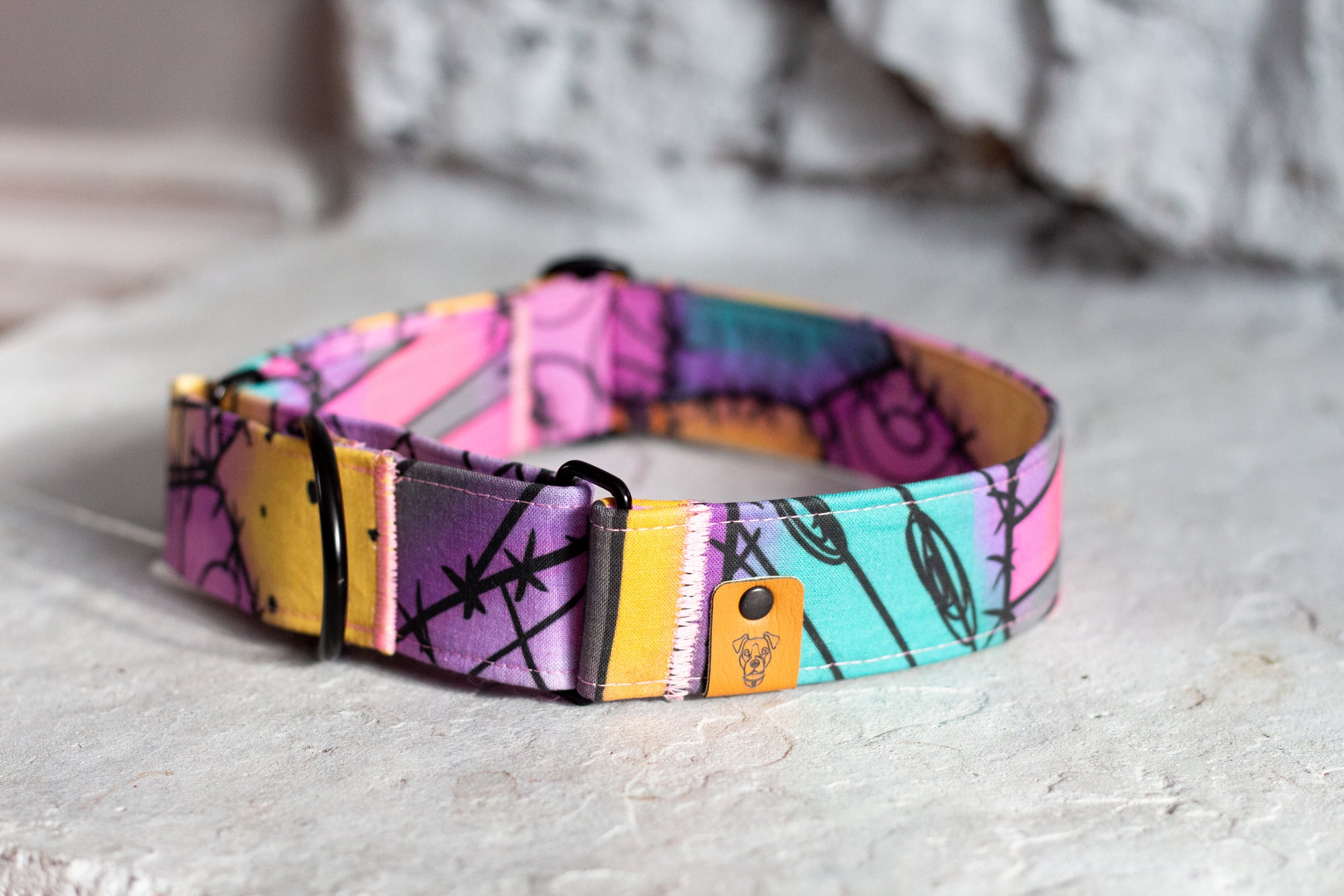 Sally Martingale Collar