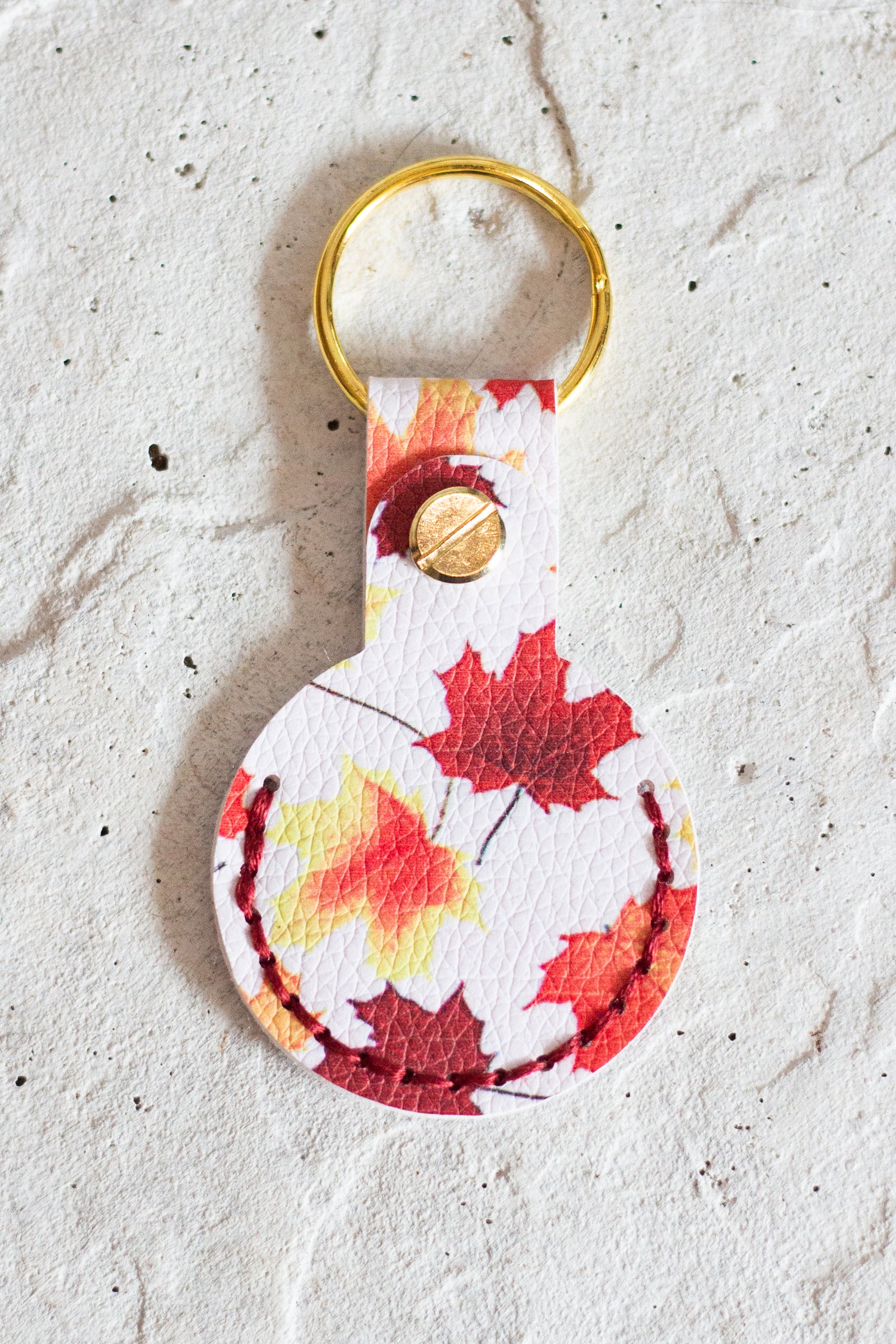 Maple Leaves Air Tag Holder