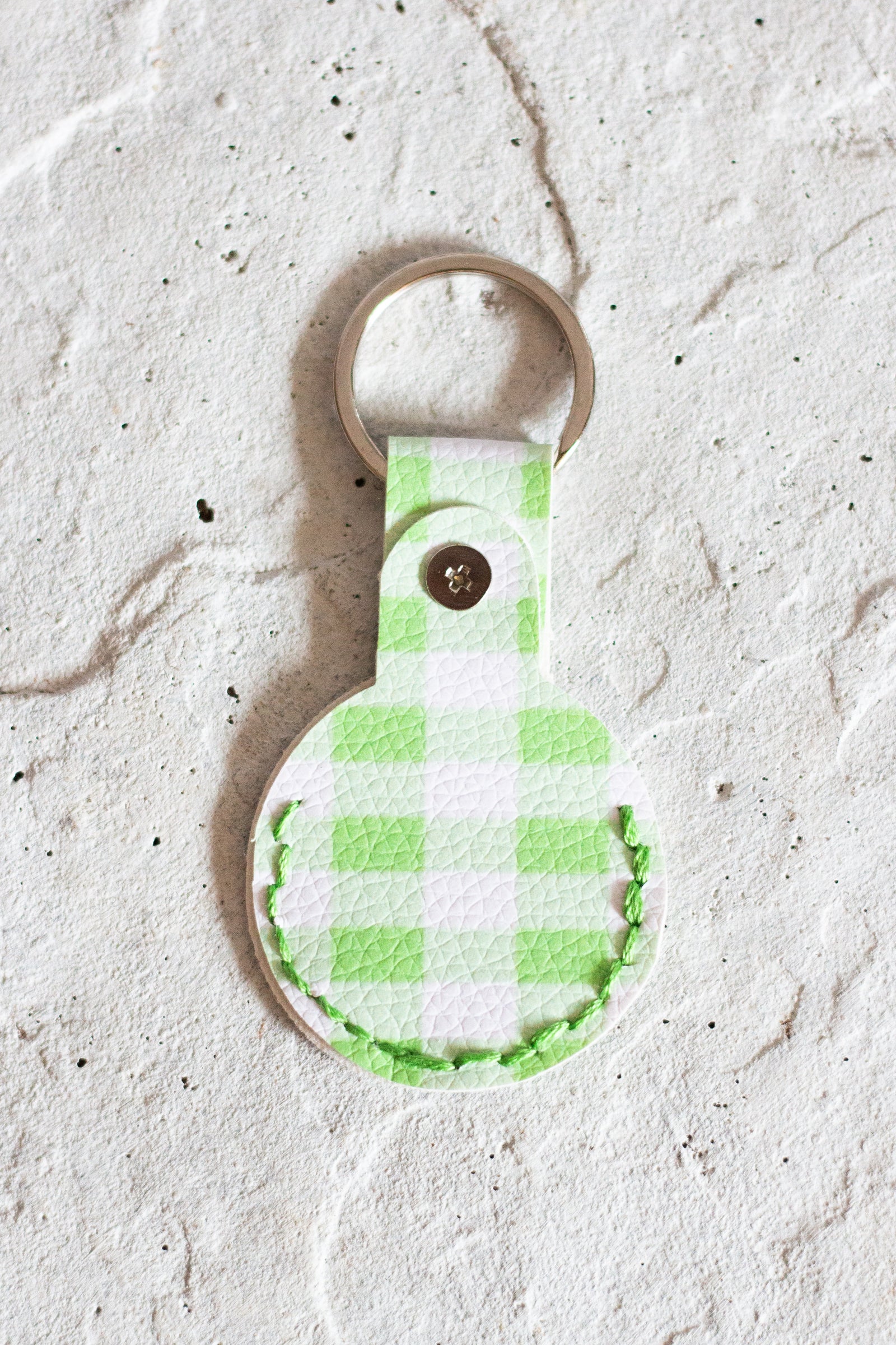 Green Gingham Air Tag Holder