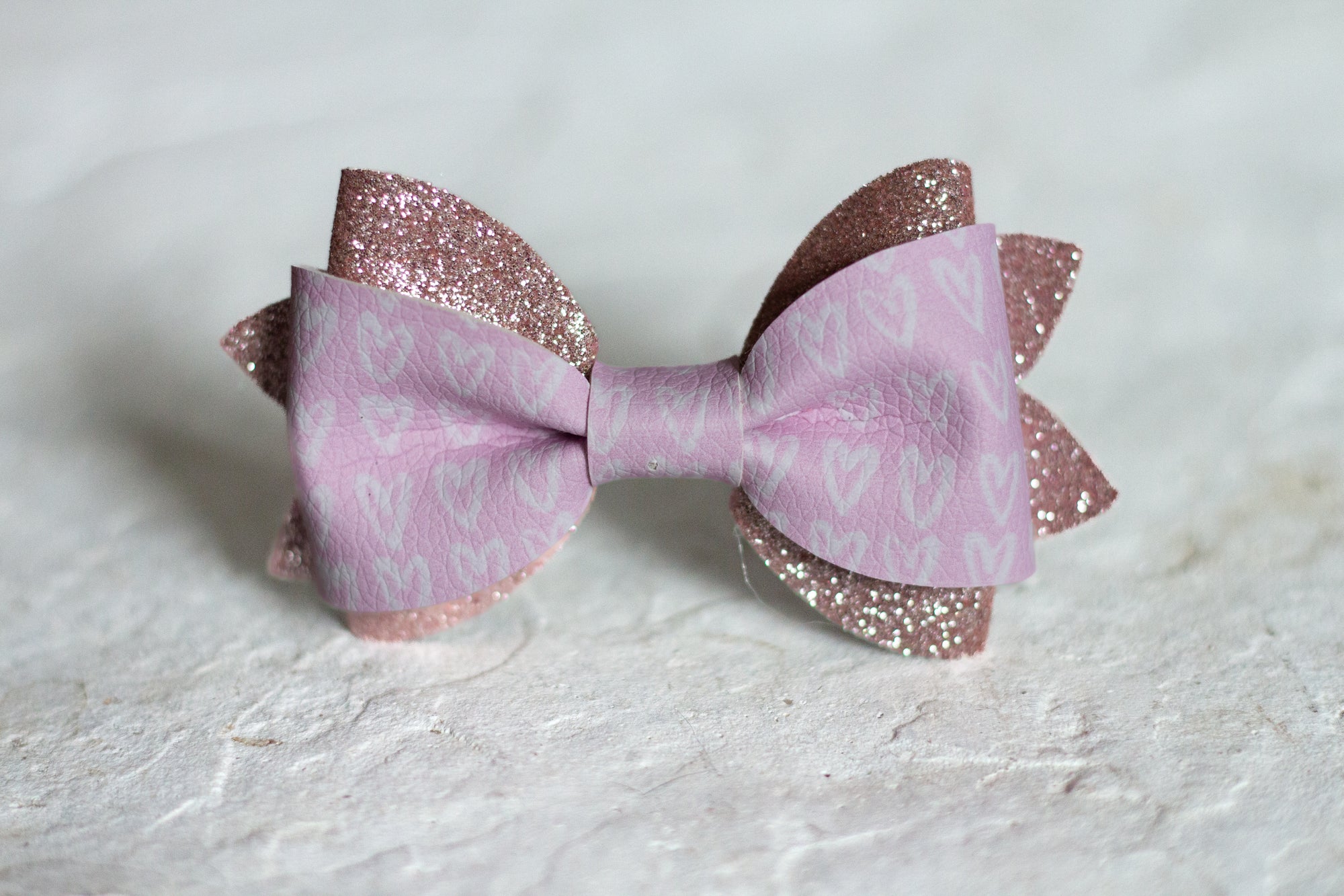 Pink Hearts Bow Tie