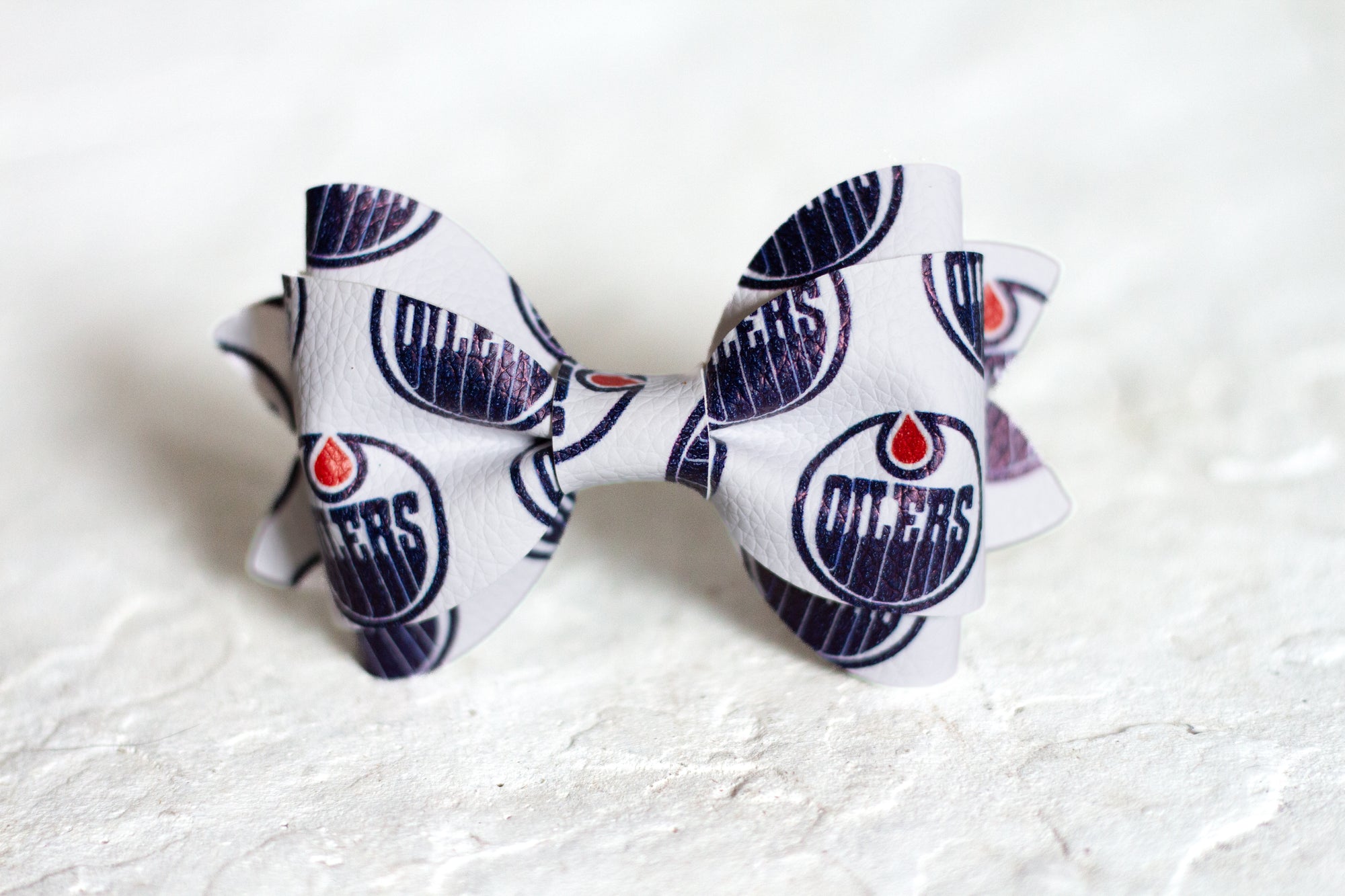 Oilers Bow Tie
