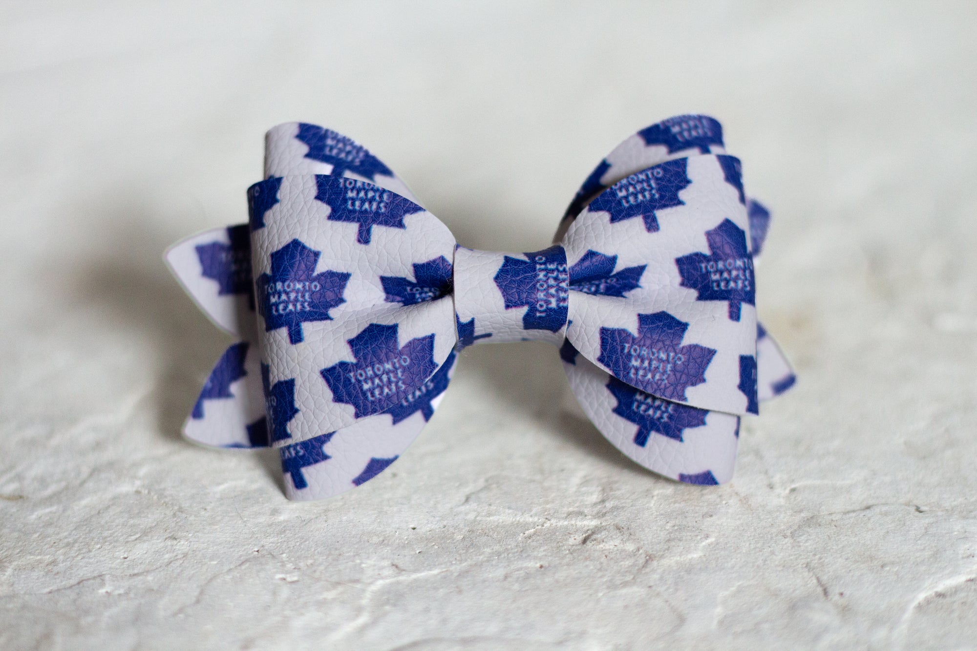 Leafs (White)