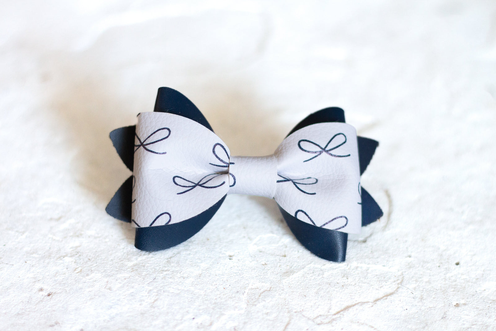 Dainty Bows Bow Tie