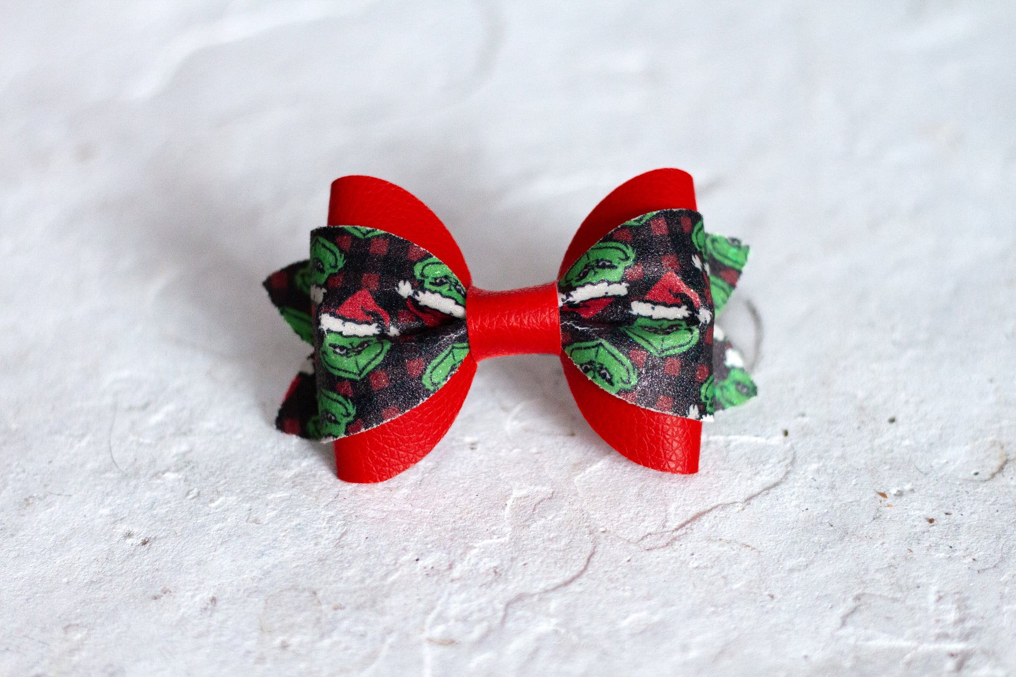 Oldschool Grinch Bow Tie
