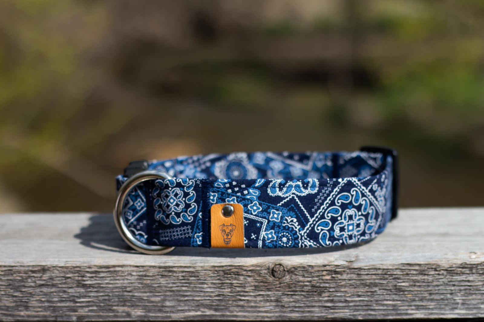 Navy Paisley Buckle Collar