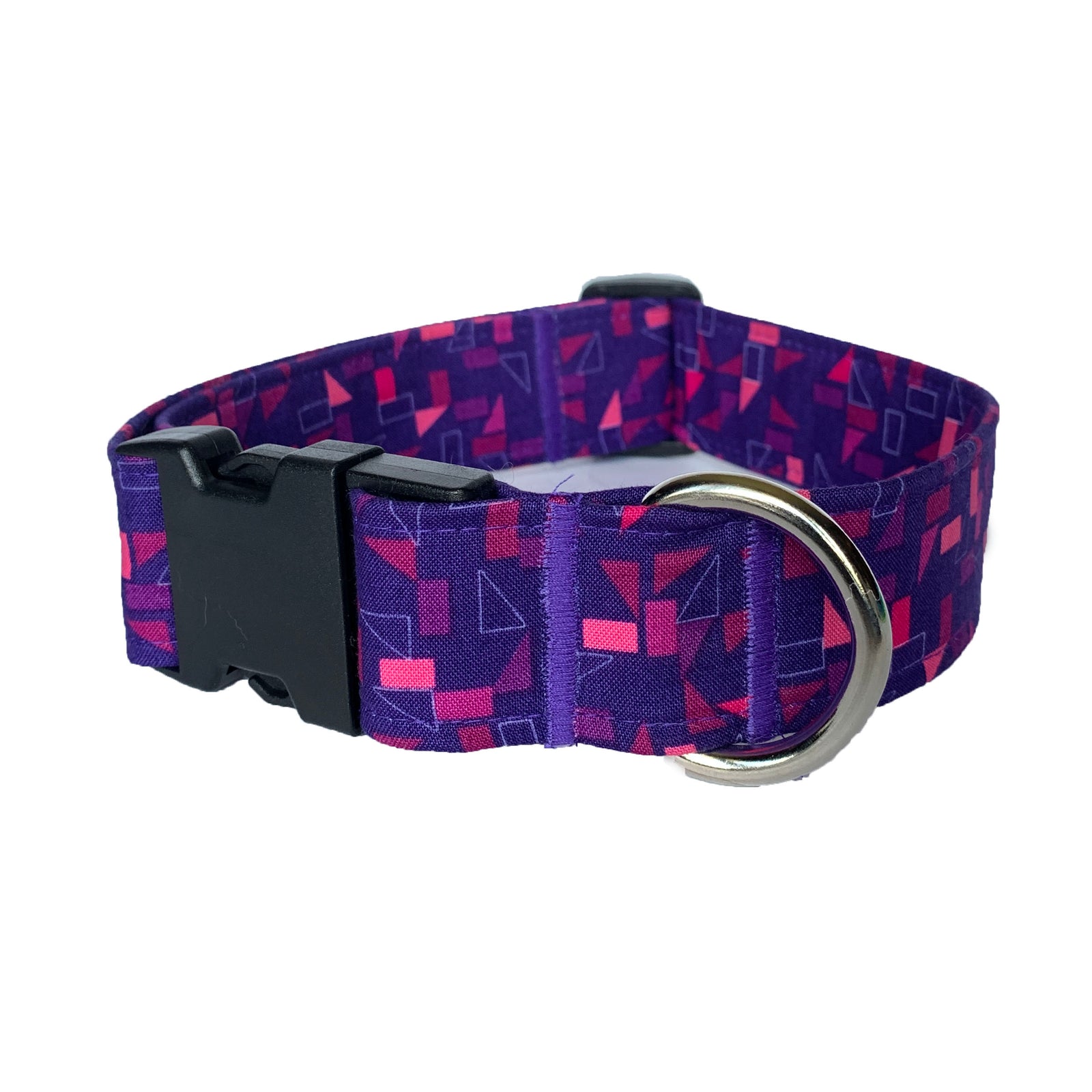 Black Raspberry Buckle Collar